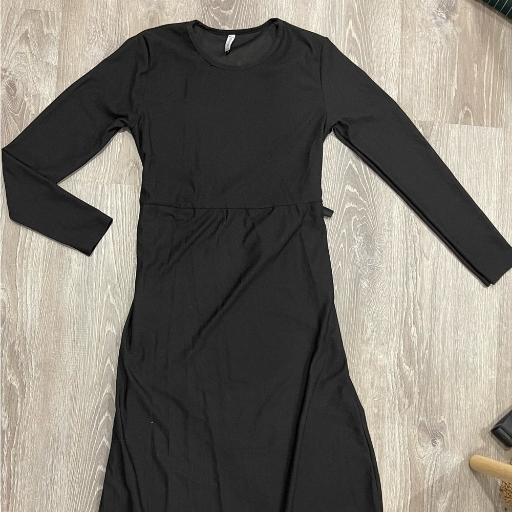 Black maxi dress